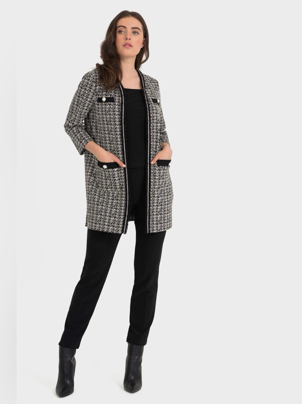 Joseph Ribkoff Long Houndstooth Open Front Coatigan in Black & White. Size US18.